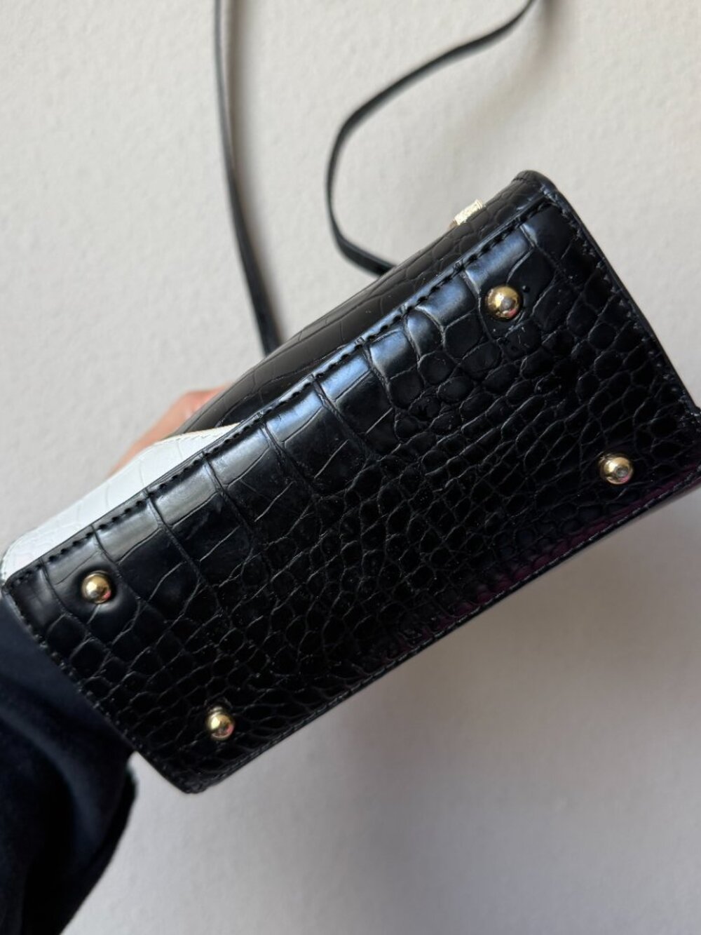 Poppy Lissiman Yin Yang Crikey BB Mini Bag - Picture 3 of 9